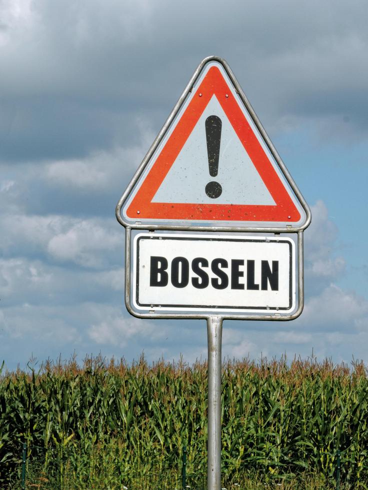 Bosseln-Achtung.jpg
