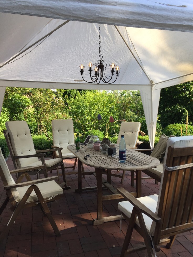 7E82CB09-93BD-42CE-AF30-629C29F8A859