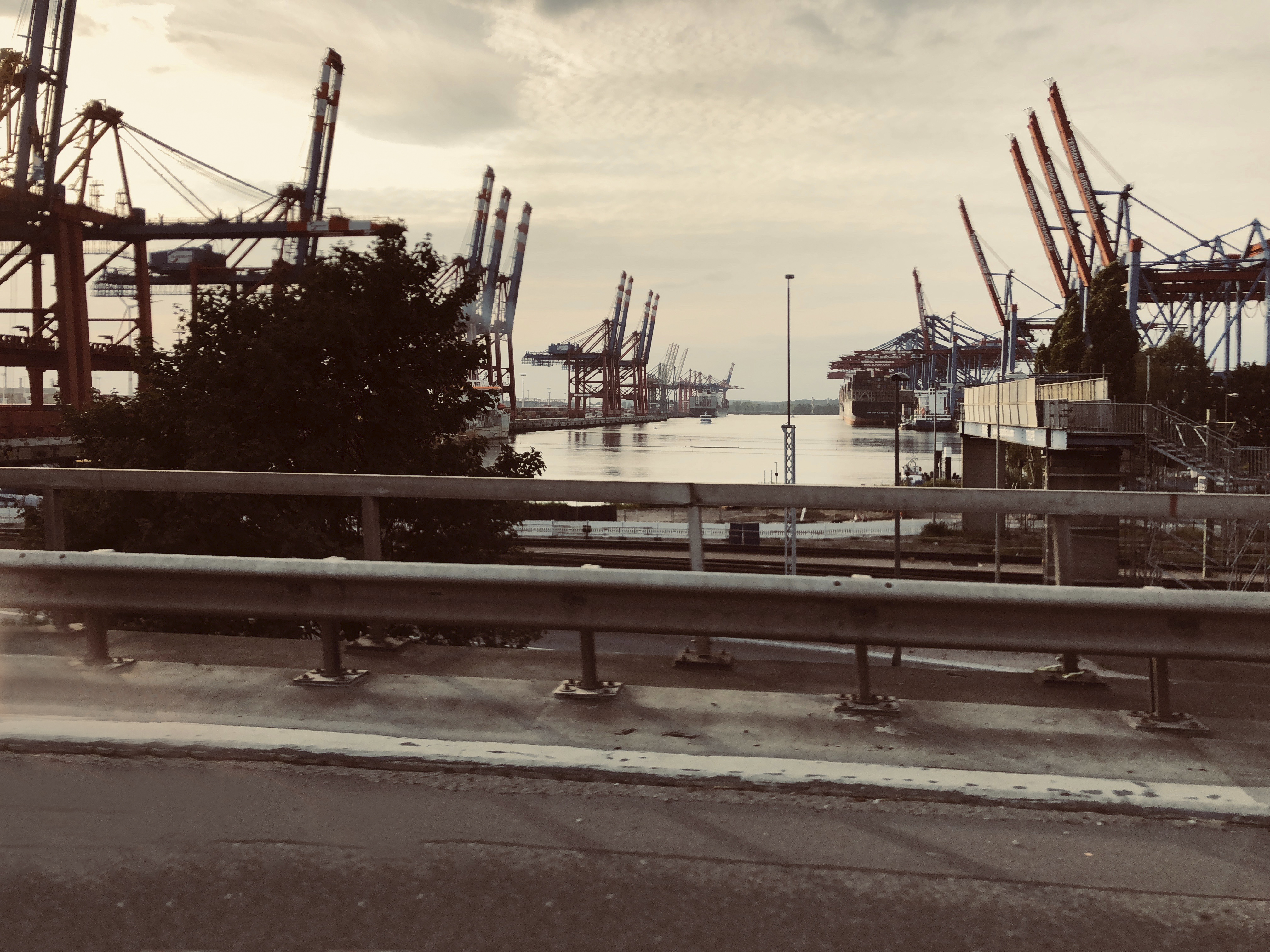 Hhafen2.jpg